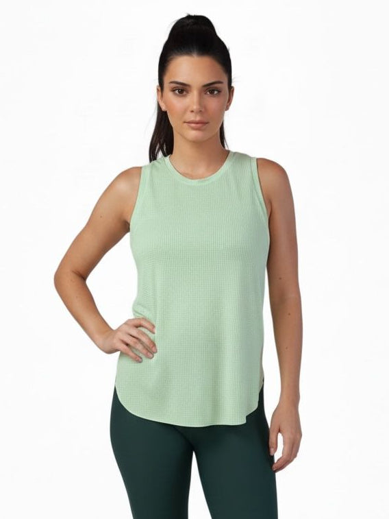 Regata Feminina Fitness Basica Tapa Bumbum Soltinha Academia Crossfit Corrida Malhar Treino